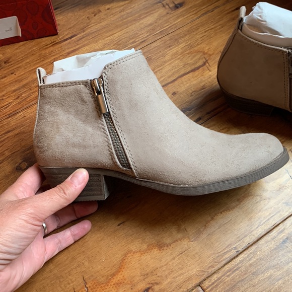 Carlos by Carlos Santana Booties - Picture 5 of 13